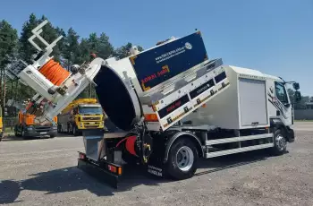 Renault GAMA KANRO KOMBI 5000 WUKO DO CZYSZCZENIA KANAŁÓW WUKO asenizacyjny separator beczka odpady czyszczenie kanalizacja