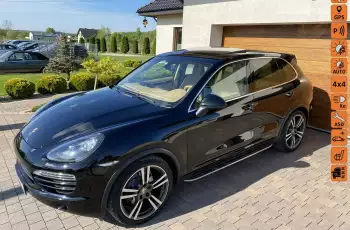 PORSCHE Cayenne 3.0 TDI koła 21'' zarejestrowany zadbany panorama