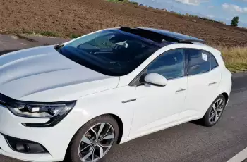 Renault Megane Mgane szyberdach, ledy, duzy wyswietlacz, 
