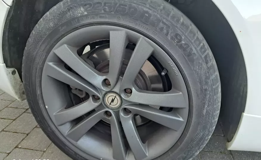 Opel Insignia OPC 2.0 cdti zdjęcie 25