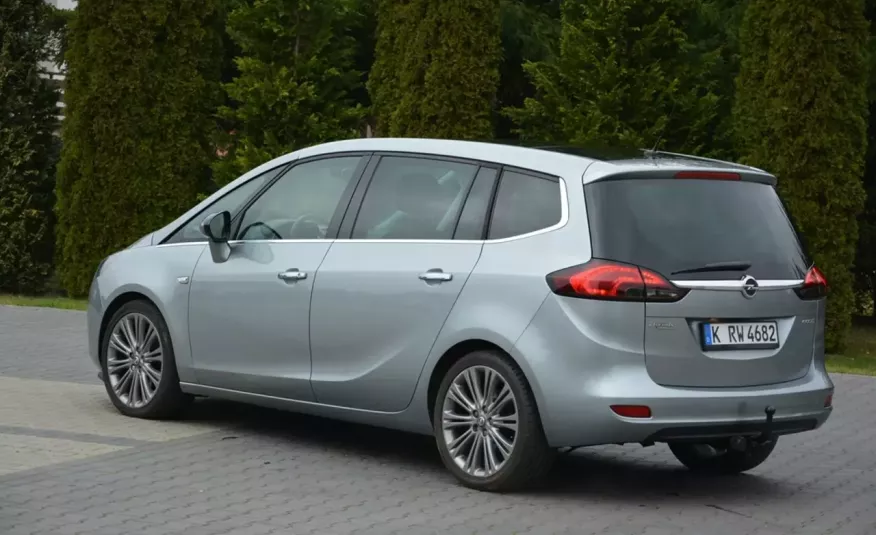 Opel Zafira 1.4T(140KM) bi-Xenon Ledy _Panorama z Niemiec 7-foteli zdjęcie 7