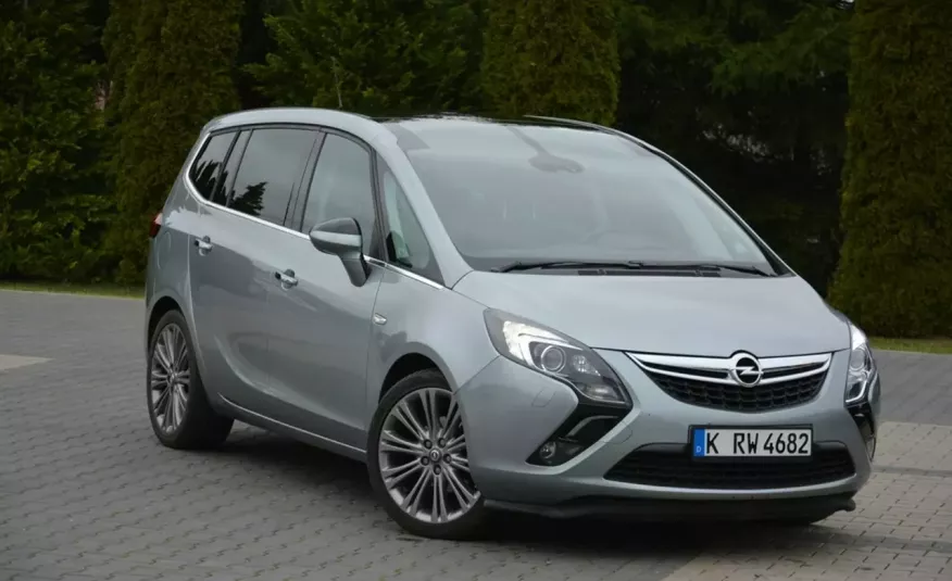 Opel Zafira 1.4T(140KM) bi-Xenon Ledy _Panorama z Niemiec 7-foteli zdjęcie 10