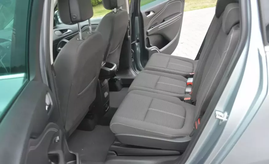 Opel Zafira 1.4T(140KM) bi-Xenon Ledy _Panorama z Niemiec 7-foteli zdjęcie 18