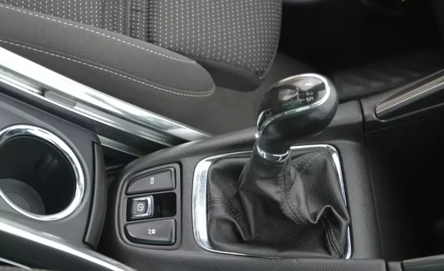 Opel Zafira 1.4T(140KM) bi-Xenon Ledy _Panorama z Niemiec 7-foteli zdjęcie 26