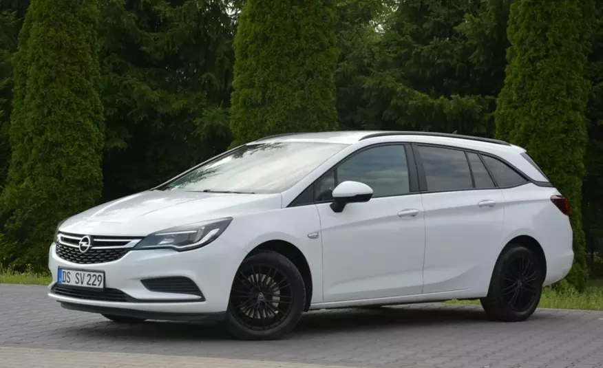 Opel Astra 1.6CDT-(136KM)Automat Navi grzana kierownica ledy Asysten pasa zdjęcie 3