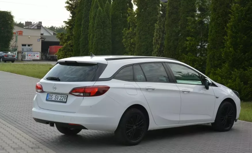 Opel Astra 1.6CDT-(136KM)Automat Navi grzana kierownica ledy Asysten pasa zdjęcie 12