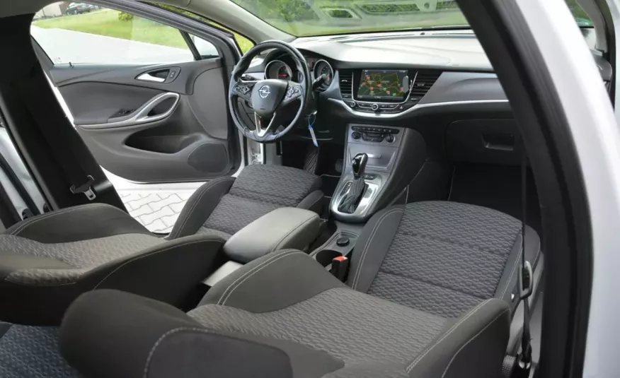 Opel Astra 1.6CDT-(136KM)Automat Navi grzana kierownica ledy Asysten pasa zdjęcie 18