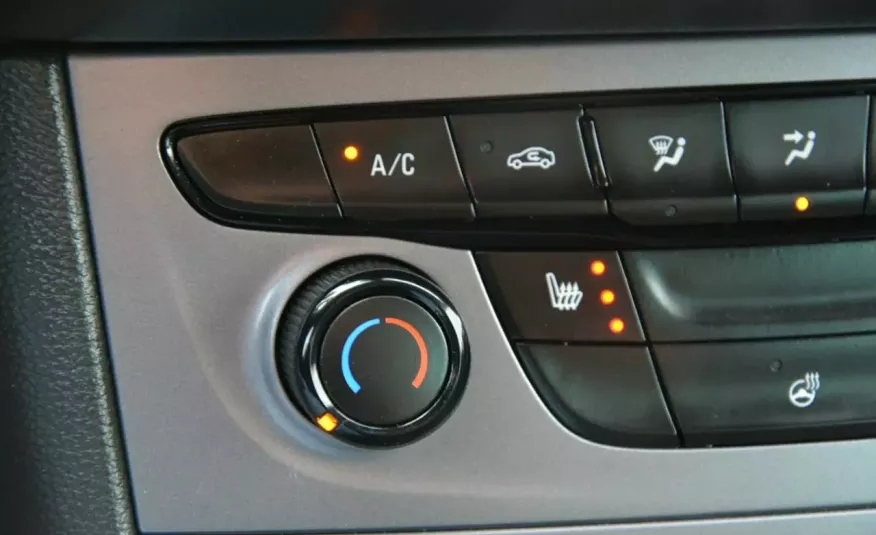 Opel Astra 1.6CDT-(136KM)Automat Navi grzana kierownica ledy Asysten pasa zdjęcie 27