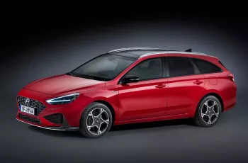Hyundai HYUNDAI i30 1.5 T-GDI 48V Modern
