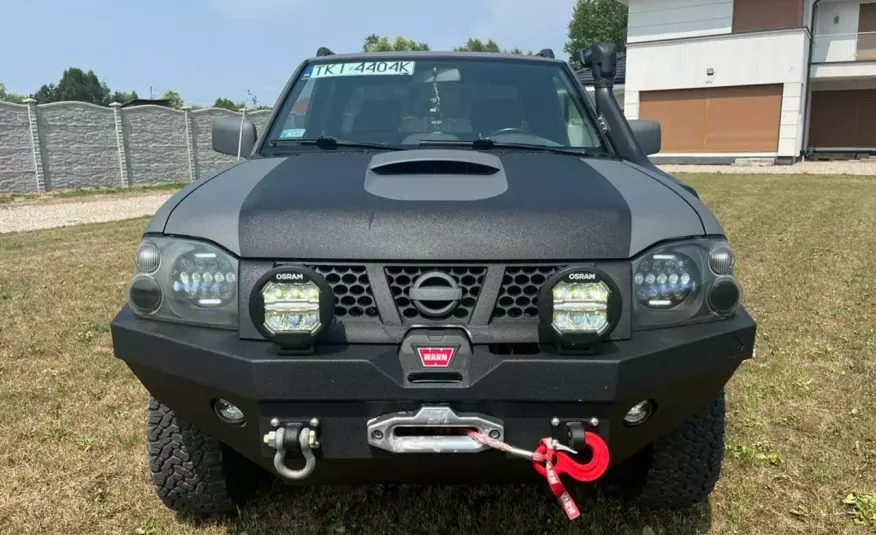 Nissan Navara 2.5 DCI Off_Road IRONMAN_4x4 Wyciągarka WARN 5.5t zdjęcie 8