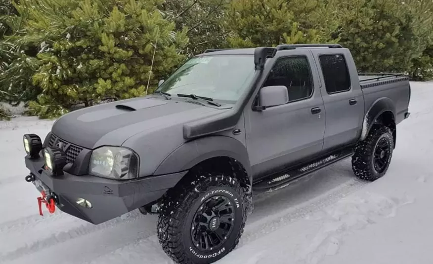Nissan Navara 2.5 DCI Off_Road IRONMAN_4x4 Wyciągarka WARN 5.5t zdjęcie 18