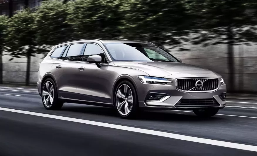 VOLVO V60 B3 B Plus Dark aut zdjęcie 