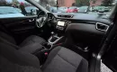 samochód osobowy Nissan zdjęcie 14