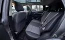samochód osobowy Nissan zdjęcie 17
