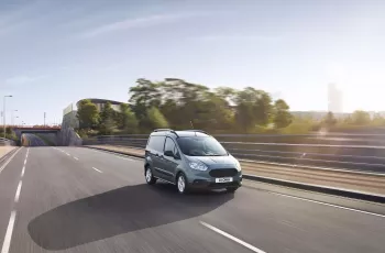 Ford FORD Transit Courier 1.5 TDCi Trend