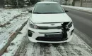 samochód osobowy Kia zdjęcie 3