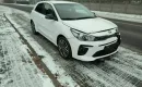 samochód osobowy Kia zdjęcie 9