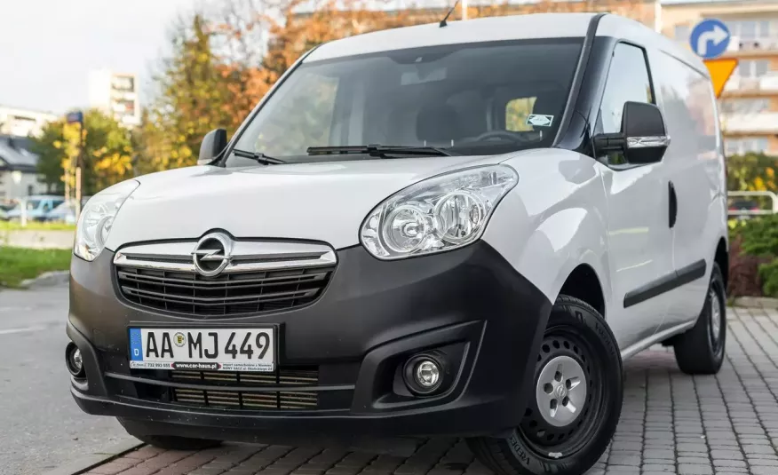 Opel Combo 1.3_Diesel_90KM_129 tyś km_Parktronic zdjęcie 1