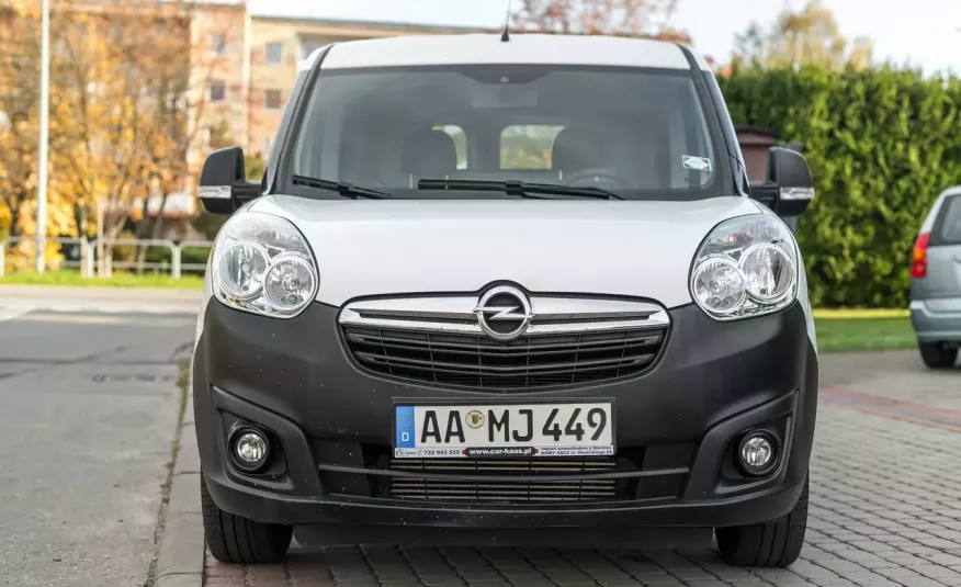 Opel Combo 1.3_Diesel_90KM_129 tyś km_Parktronic zdjęcie 4