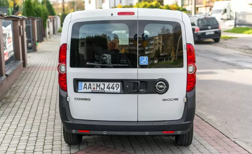 Opel Combo 1.3_Diesel_90KM_129 tyś km_Parktronic zdjęcie 10