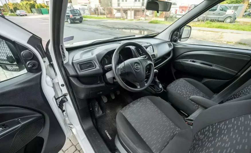 Opel Combo 1.3_Diesel_90KM_129 tyś km_Parktronic zdjęcie 20