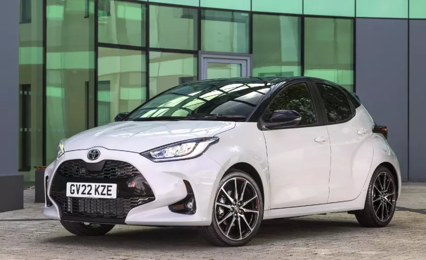 TOYOTA Yaris Hybrid 1.5 Comfort zdjęcie 1