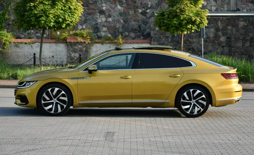 Volkswagen Arteon 4Motion 2.0TSi 272KM DSG 2019r. R-Line Kamera LEDy Panorama zdjęcie 4