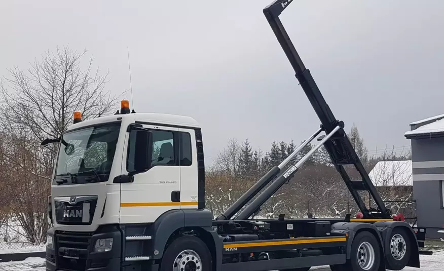 MAN TGS 26.420 E.6 HAKOWIEC HS20 6x2 3-OSIE KLIMA zdjęcie 