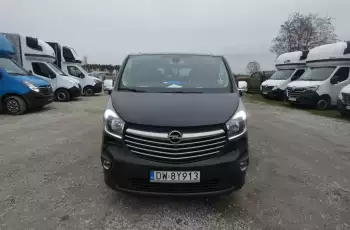 Opel Vivaro vivaro 9 osobowy polski salon leasing 80 tys km