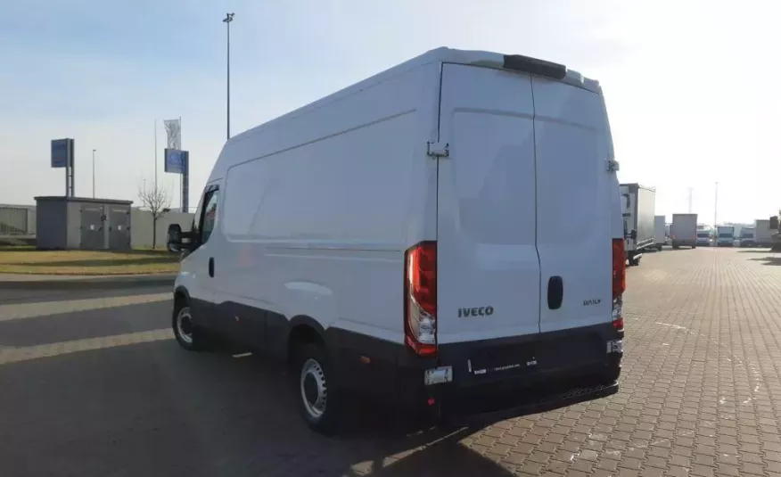 Iveco DAILY 35 S16 zdjęcie 4