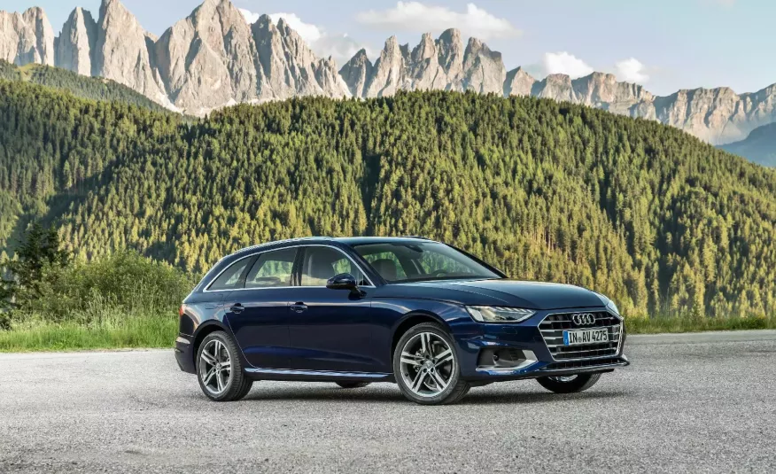 AUDI A4 40 TFSI mHEV Quattro S Line S tronic zdjęcie 1