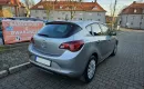 Opel Astra Xenony / Podgrzewane fotele i kierownica / 6 biegów zdjęcie 5