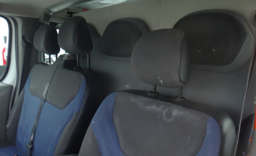 Renault TRAFIC LONG L2H1 2014 brygadówka doka dubel kabina 6-osób klima 2.0dCi 115KM zdjęcie 12