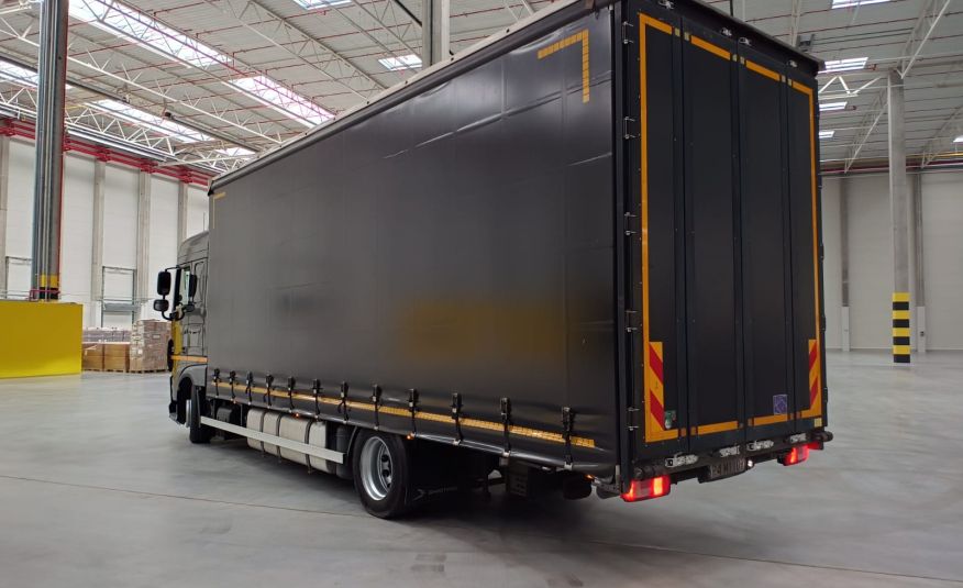 DAF XF 106 zdjęcie 11