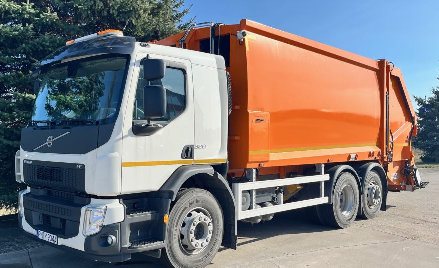 samochód ciężarowy Volvo zdjęcie 1