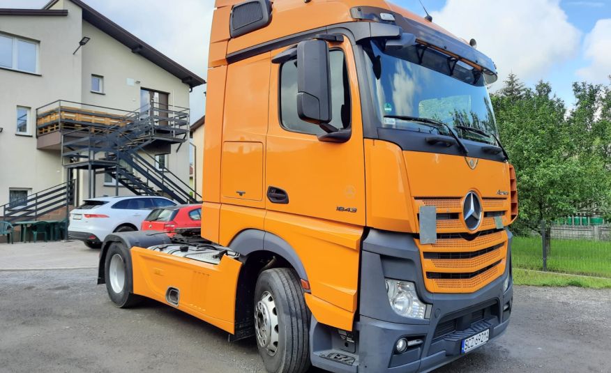 Mercedes Actros zdjęcie 2