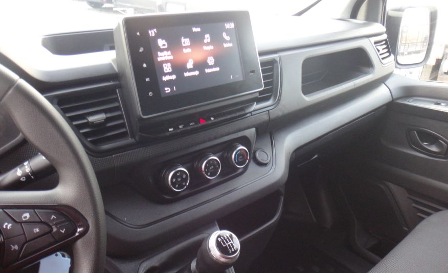 Renault TRAFIC IV LIFT L1H1 klima pdc kamera cofania LED 2022rok 89tys km zdjęcie 13