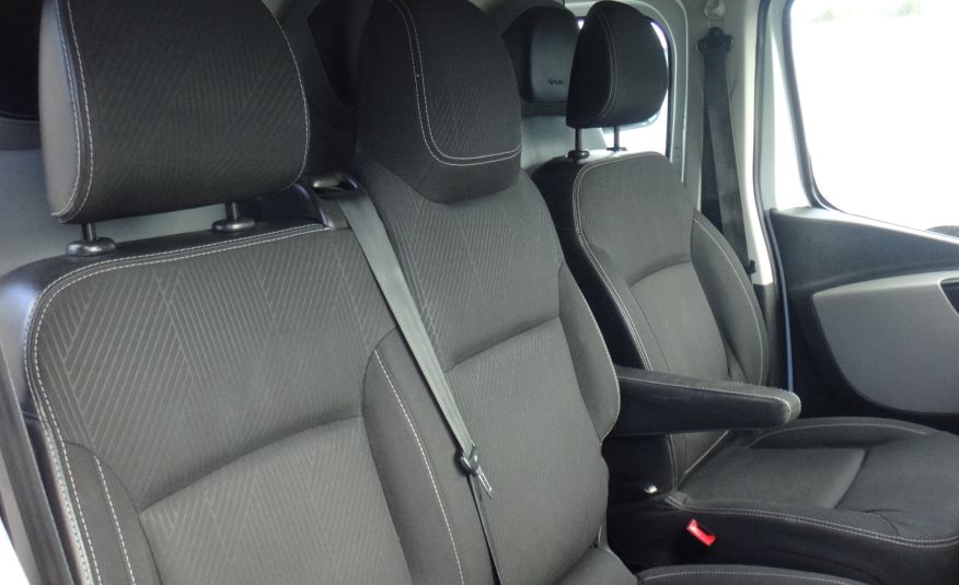 Renault TRAFIC L2H1 LONG brygadówka doka dubel kabina 6-osób bagażnik z drabinką 2017 zdjęcie 9