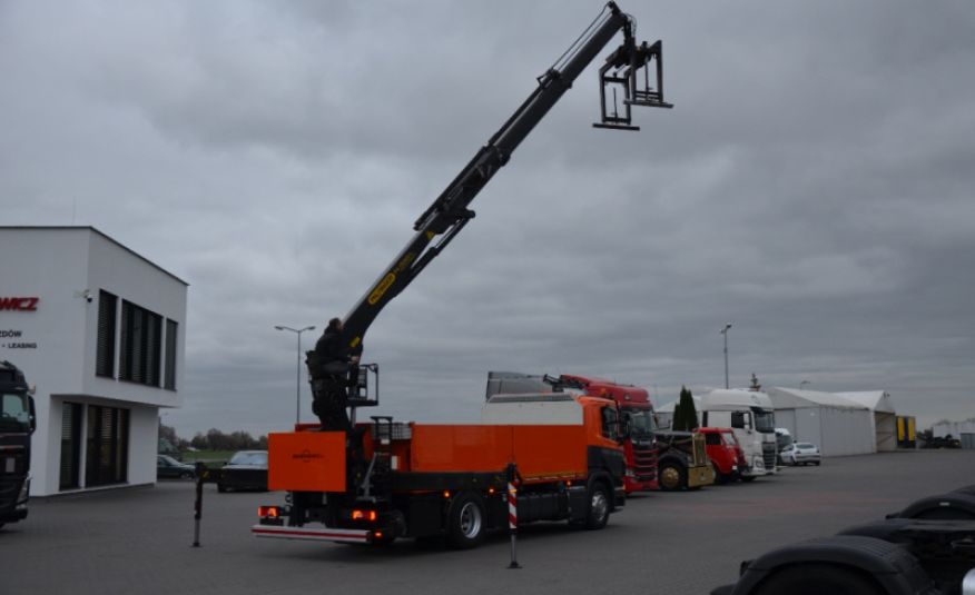 Scania P 380 zdjęcie 5