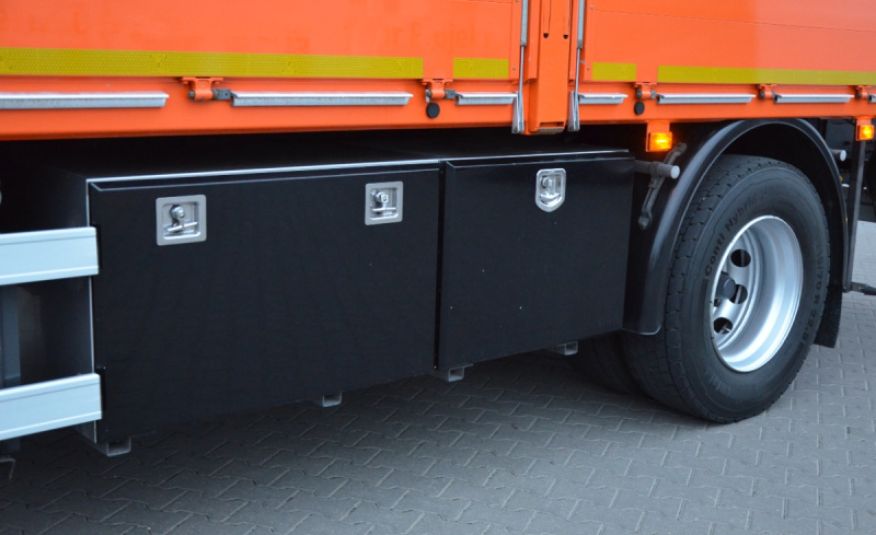 Scania P 380 zdjęcie 13