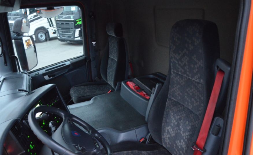 Scania P 380 zdjęcie 20