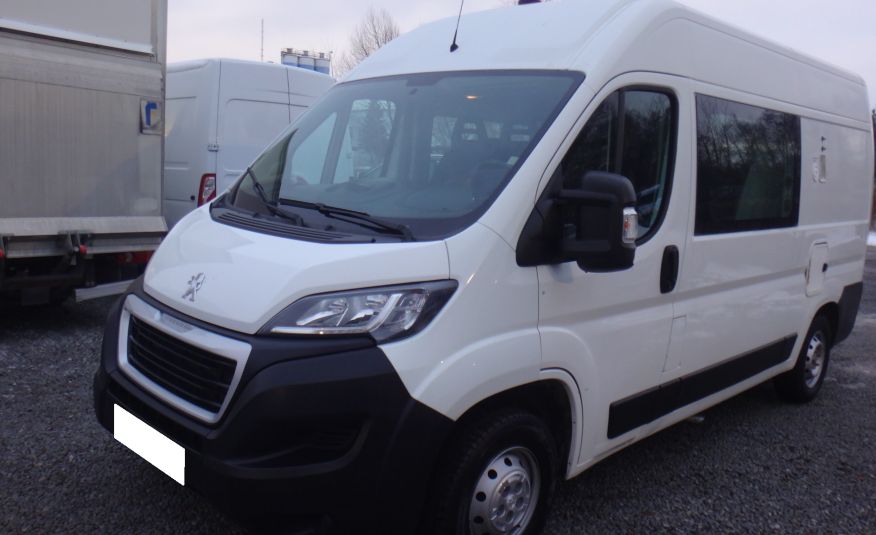 Peugeot LIFT BOXER brygadówka doka dubel kabina 7-osób 2018rok klima kamera cofania 120tys km zdjęcie 