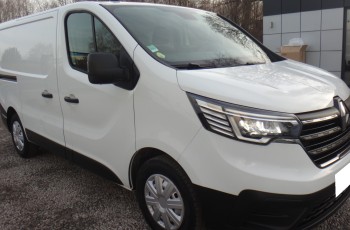 Renault LIFT TRAFIC IV nowy model 2022rok klima navi LED kamera cofania 89tys km
