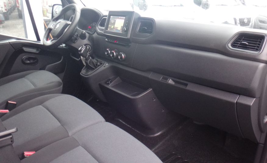 Renault LIFT L3H2 MASTER IV brygadówka doka dube kabina 7-os ładny klima navi kamera regały półki zdjęcie 12