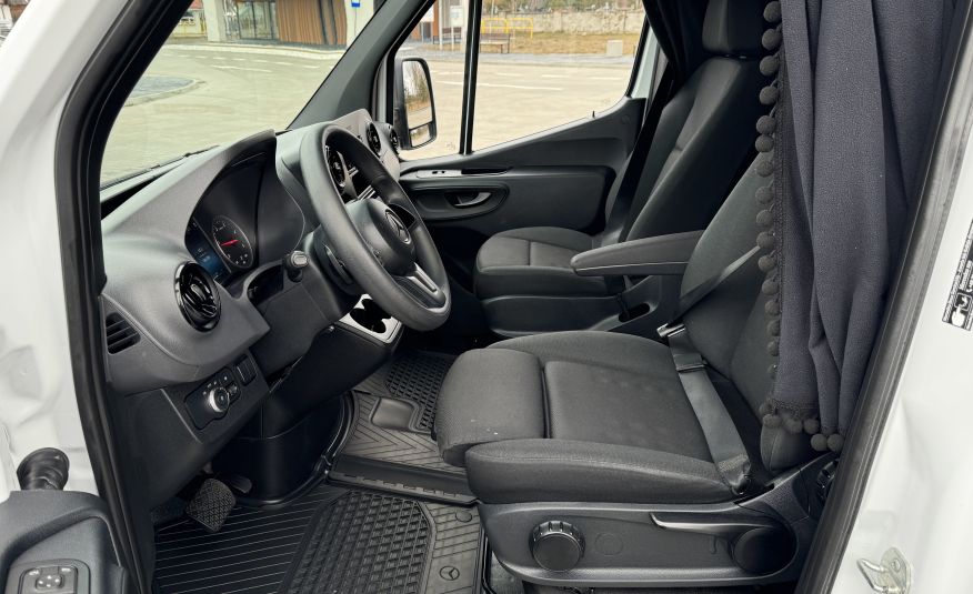 Mercedes Sprinter zdjęcie 23
