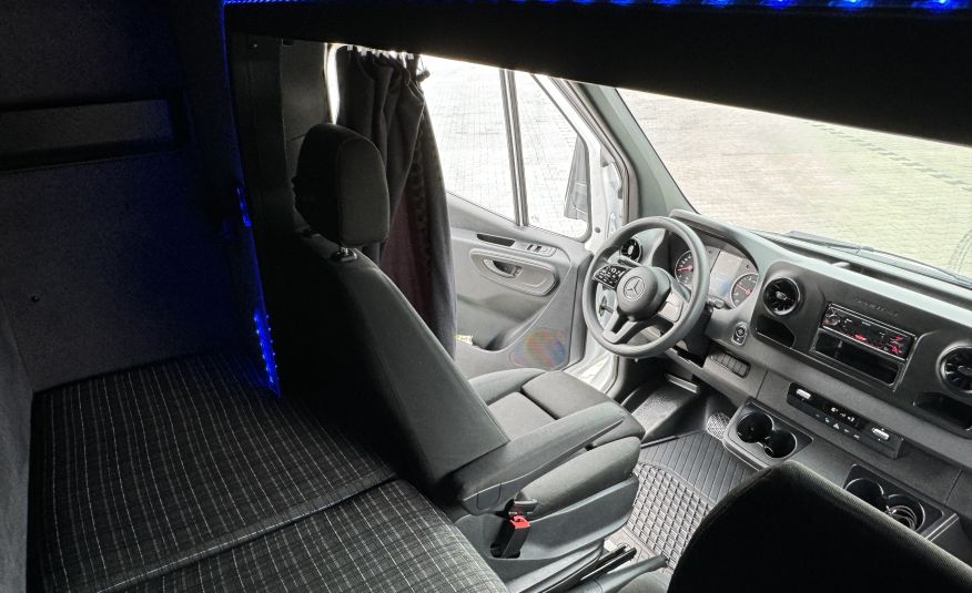 Mercedes Sprinter zdjęcie 30