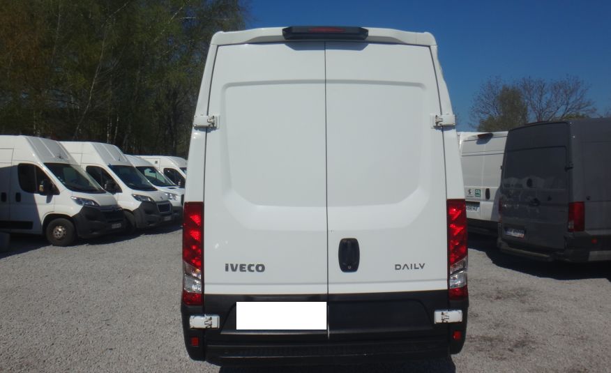 Iveco DAILY MAXI LONG 35S14 2022rok klima pdc tempomat 140KM telefon zdjęcie 5