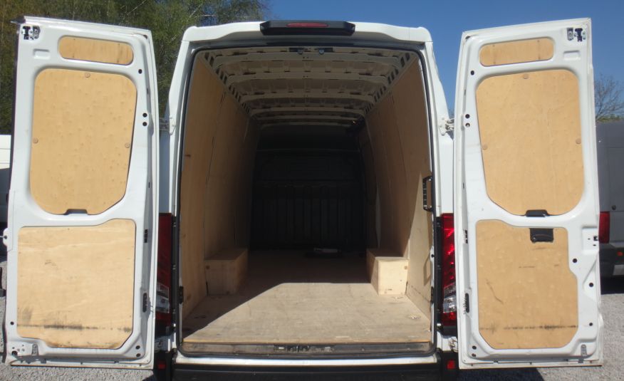 Iveco DAILY MAXI LONG 35S14 2022rok klima pdc tempomat 140KM telefon zdjęcie 8