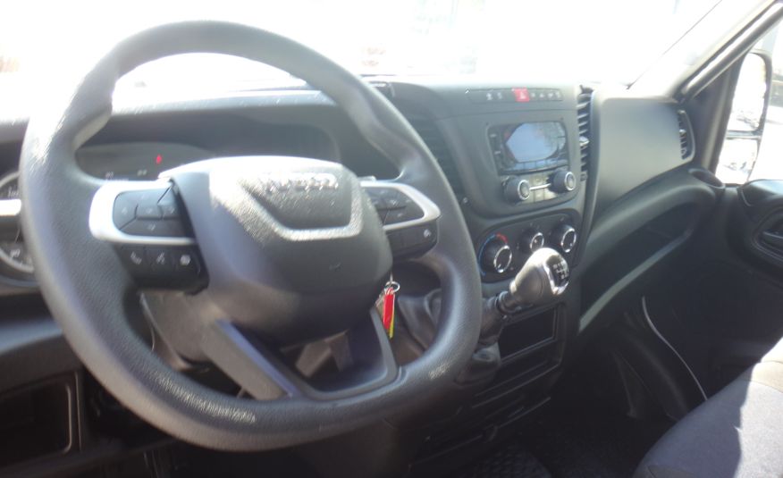 Iveco DAILY MAXI LONG 35S14 2022rok klima pdc tempomat 140KM telefon zdjęcie 10