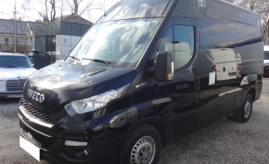 Iveco IVECO DAILY L2H2 średniak 35C15 klimatronik navi dotyk kamera 2016rok
